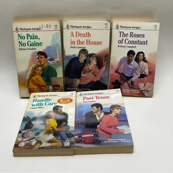 * Harlequin Romance Book Bundle Large Print - Picture 5 of 9